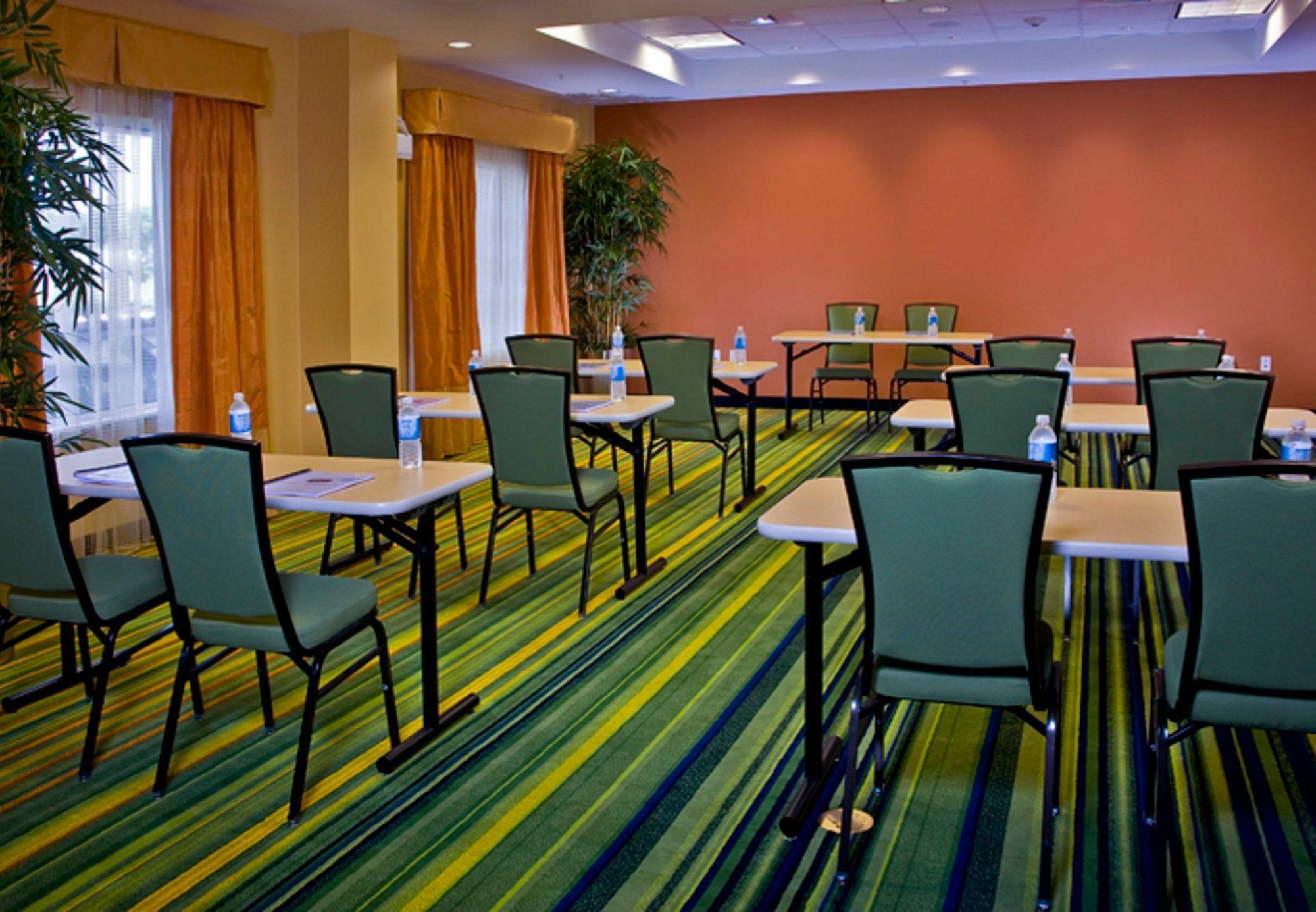 Fairfield Inn & Suites Jacksonville West/Chaffee Point Экстерьер фото